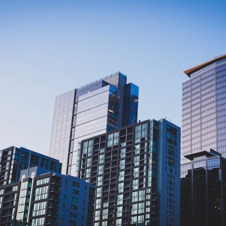 Off-Plan vs. Ready: Which Should You Buy?